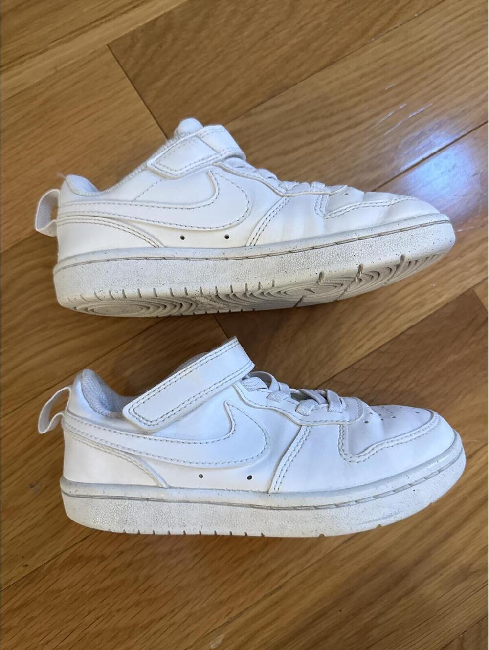 Nike White Low-Top Velcro Sneakers, US Little Kid 11